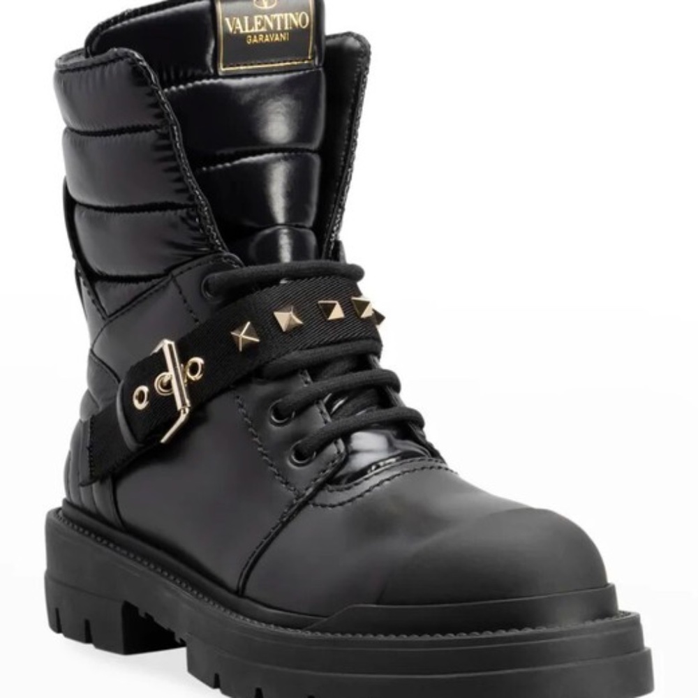 Valentino Garavani Combat boots